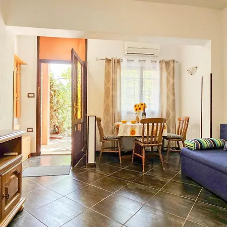 Keti One Apartment *