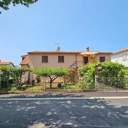 Keti One Apartment