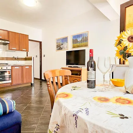 Keti One * Novigrad (Istria)